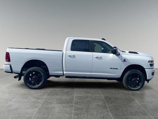 2026 RAM 2500 Laramie Crew Cab 4x4 6'4' Box