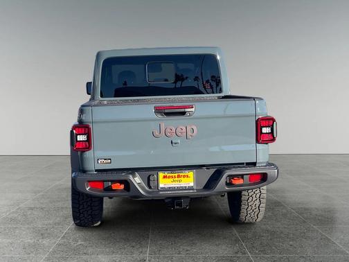 2026 Jeep Gladiator Mojave 4x4