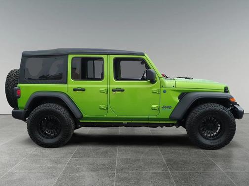 2025 Jeep Wrangler 4xe Sport S