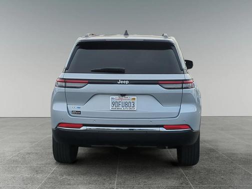 2022 Jeep Grand Cherokee 4xe Base