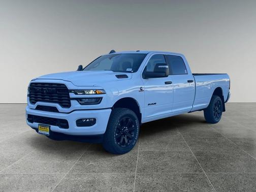 2026 RAM 3500 Big Horn Crew Cab 4x4 8' Box