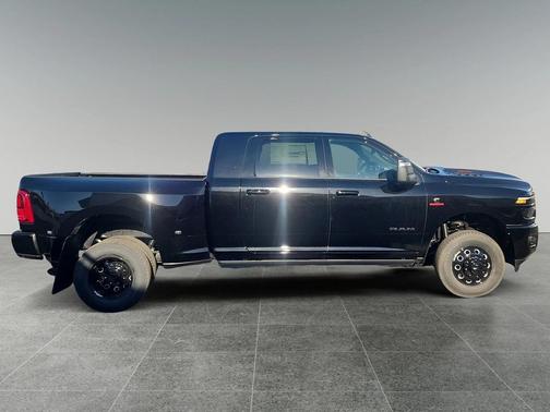 2026 RAM 3500 Laramie Mega Cab 4x4 6'4' Box