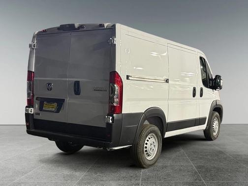 2026 RAM ProMaster 1500 Low Roof
