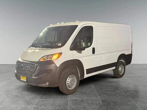 2026 RAM ProMaster 1500 Low Roof