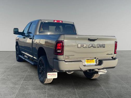 2026 RAM 2500 Big Horn Crew Cab 4x4 6'4' Box