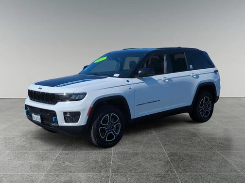 2023 Jeep Grand Cherokee 4xe Trailhawk