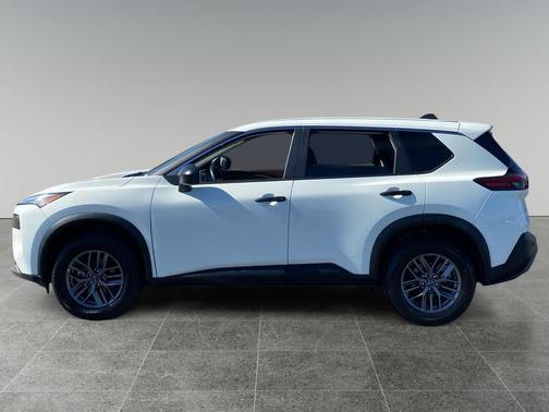 Glacier White 2023 Nissan Rogue S