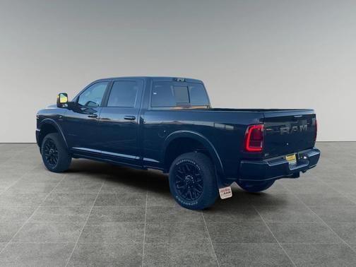 2026 RAM 2500 Limited Crew Cab 4x4 6'4' Box