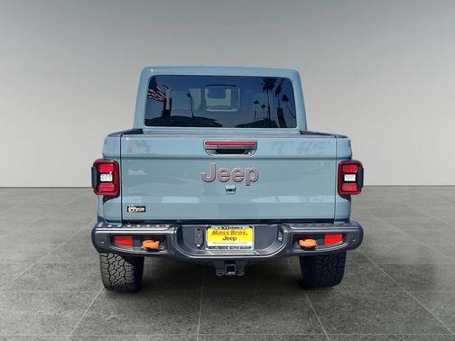 2025 Jeep Gladiator Mojave X