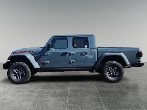 2025 Jeep Gladiator Mojave X