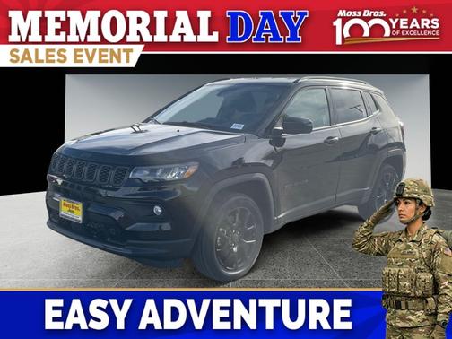 Diamond Black Crystal Pearlcoat 2026 Jeep Compass Latitude