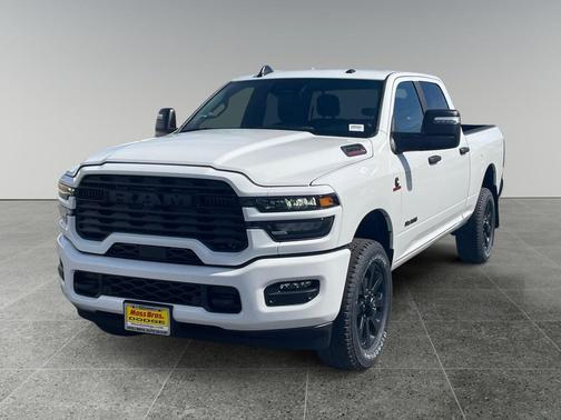 Bright White Clearcoat 2026 RAM 2500 Big Horn Crew Cab 4x4 6'4' Box