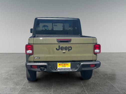 41 2026 Jeep Gladiator Sport