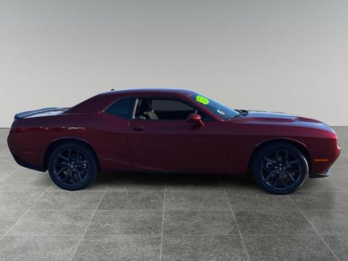 Octane Red Pearlcoat 2021 Dodge Challenger SXT