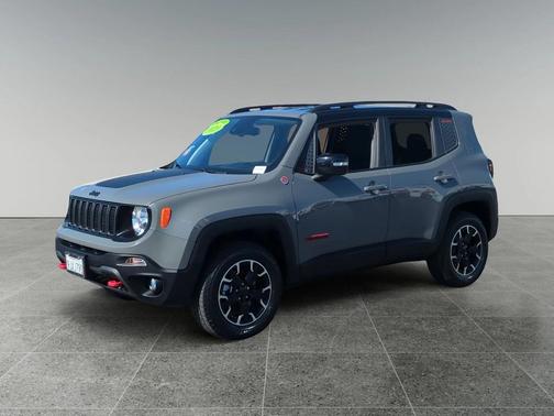 2023 Jeep Renegade Trailhawk