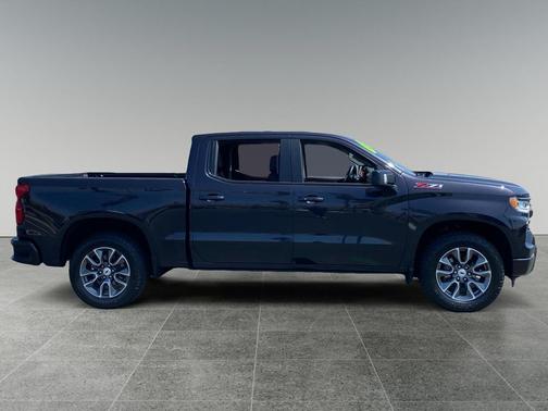 Dark Ash Metallic 2024 Chevrolet Silverado 1500 RST