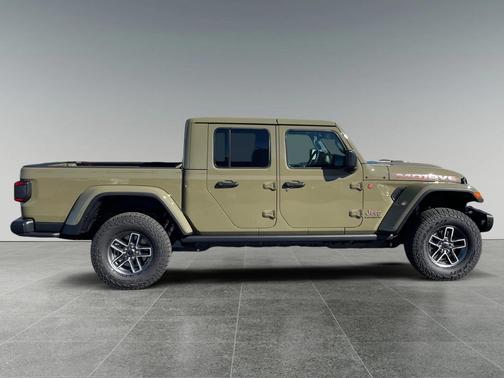 41 2026 Jeep Gladiator Mojave X 4x4