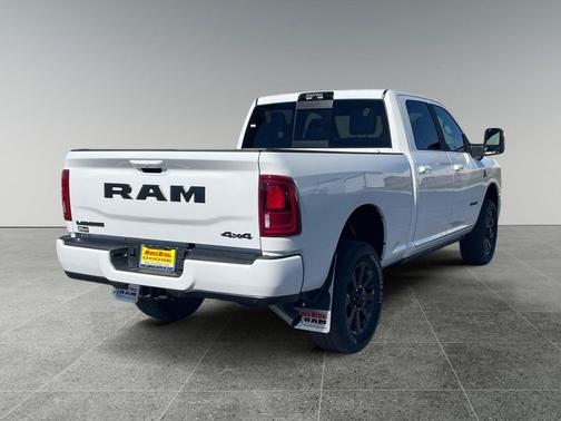 2026 RAM 2500 Laramie Crew Cab 4x4 6'4' Box