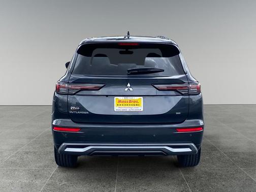 Gray 2025 Mitsubishi Outlander SE 2.5 S-AWC
