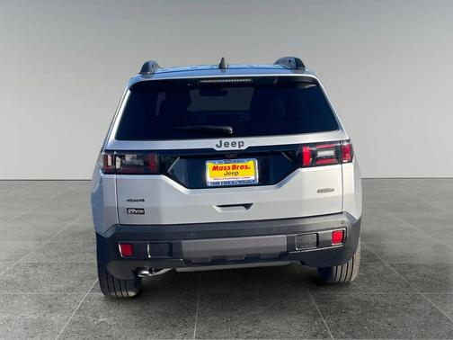 2026 Jeep Cherokee Overland