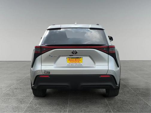 2025 Toyota bZ4X XLE