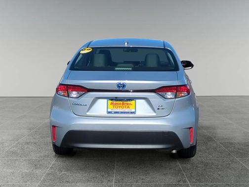 2025 Toyota Corolla Hybrid LE