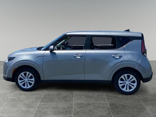 Steel Gray 2025 Kia Soul LX