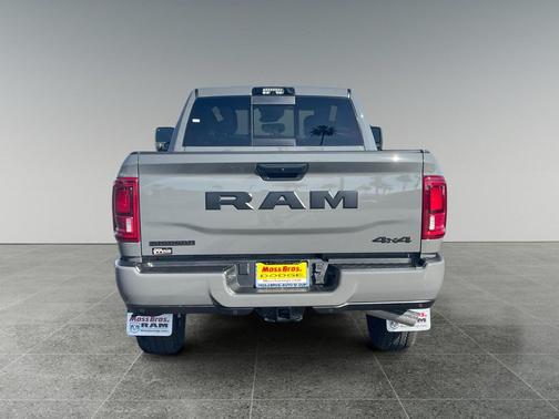 2026 RAM 2500 Big Horn Crew Cab 4x4 6'4' Box
