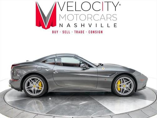 2016 Ferrari California T