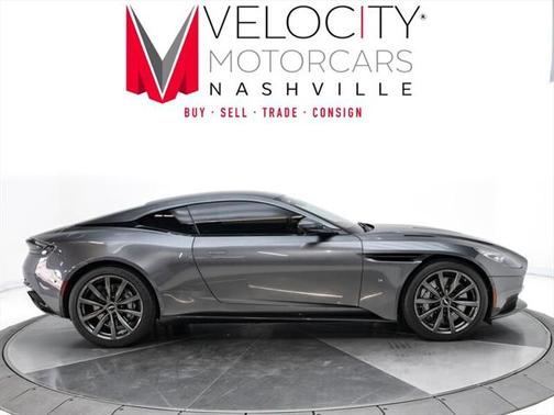 2018 Aston Martin DB11 Base
