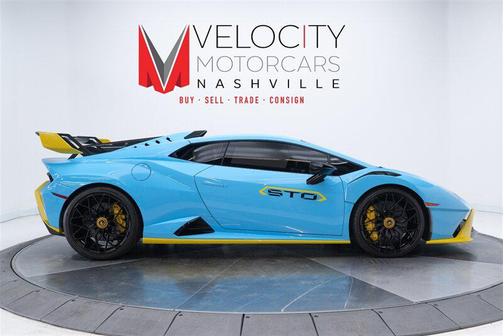 2023 Lamborghini Huracan STO STO