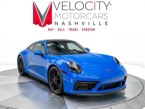 2022 Porsche 911 Carrera GTS