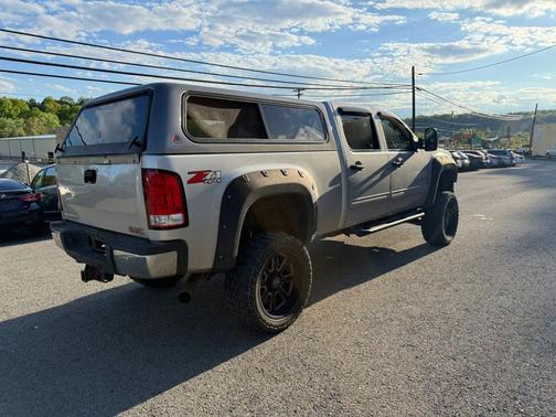 2011 GMC Sierra 2500 SLE