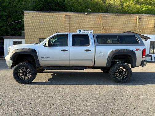2011 GMC Sierra 2500 SLE