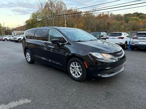 2017 Chrysler Pacifica Touring