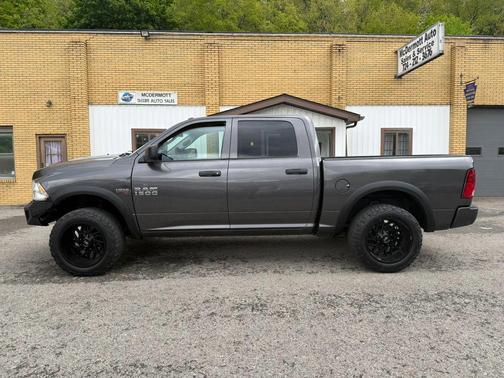 Granite Crystal Metallic Clearcoat 2014 RAM 1500 Tradesman/Express