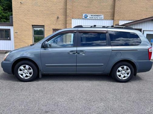2008 Kia Sedona LX