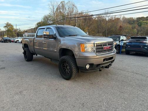 2013 GMC Sierra 2500 Denali
