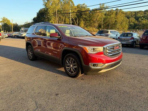 2017 GMC Acadia SLT-1