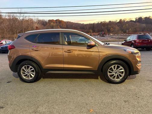 2016 Hyundai TUCSON Sport