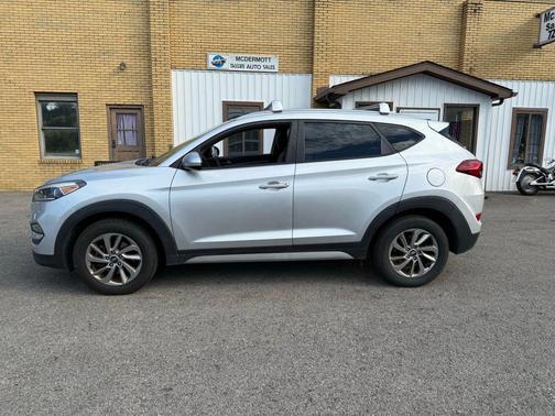 2018 Hyundai TUCSON SEL