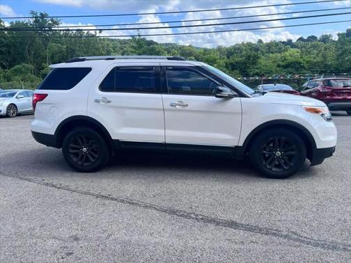2011 Ford Explorer XLT