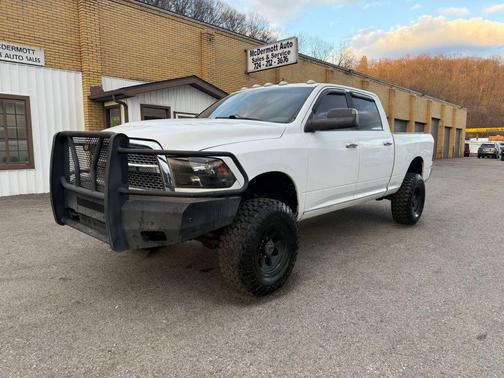 Bright White Clearcoat 2011 Dodge Ram 2500 SLT