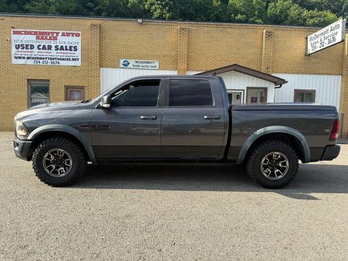 Granite Crystal Metallic Clearcoat 2016 RAM 1500 Rebel