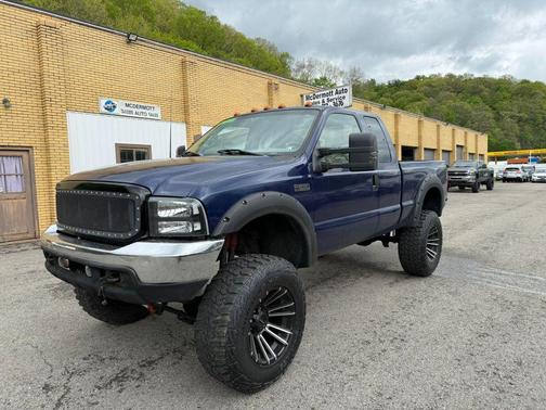Blue 2001 Ford F-250 Short Bed
