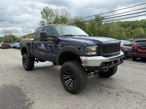 Blue 2001 Ford F-250 Short Bed