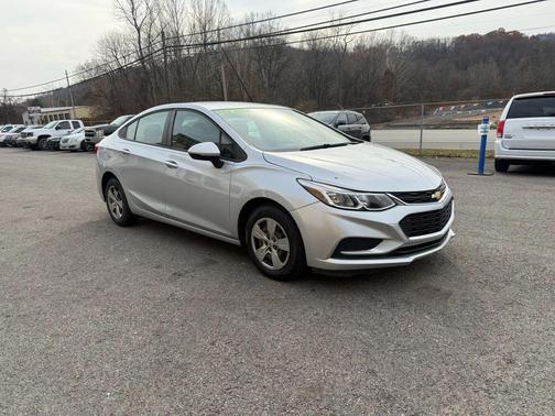 2018 Chevrolet Cruze LS