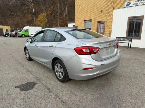 2018 Chevrolet Cruze LS