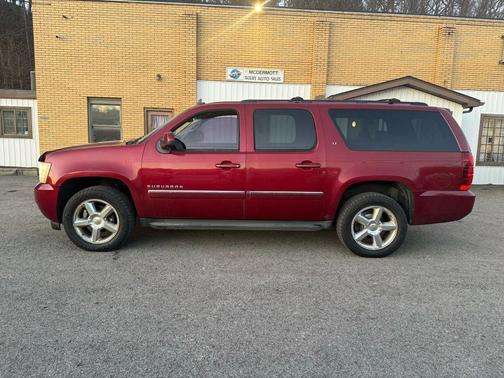 2011 Chevrolet Suburban 1500 LT
