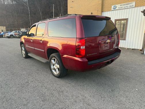 2011 Chevrolet Suburban 1500 LT